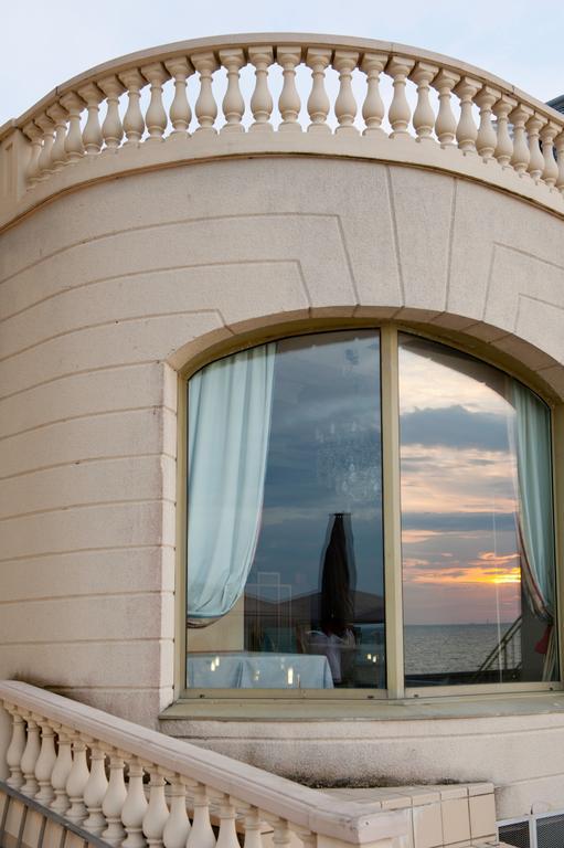 Grand Des Thermes Hotel